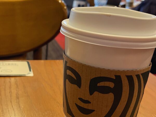 複合型商業施設「ウエストコート姪浜」