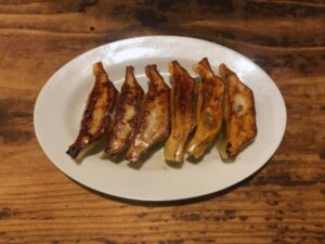 姪浜中華「門際飯荘」で餃子